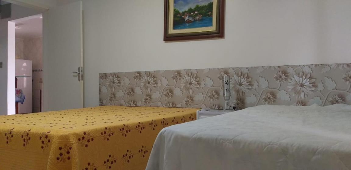 Casa 02 Dorm Na Rua Salmao Villa Bombinhas Luaran gambar