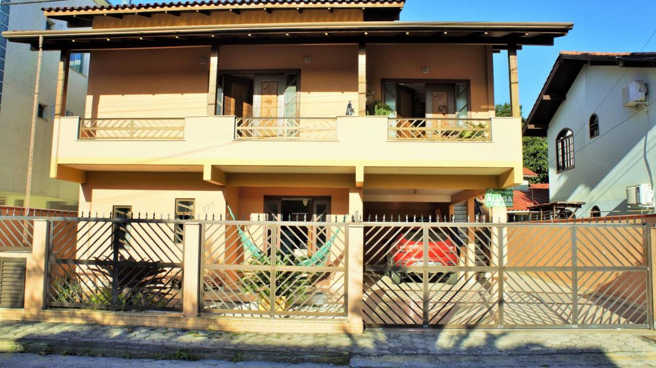Casa 02 Dorm Na Rua Salmao Villa Bombinhas Luaran gambar